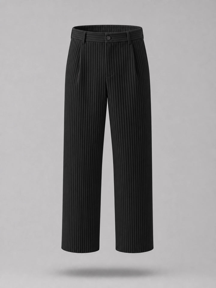 Pleated Trousers -Black-