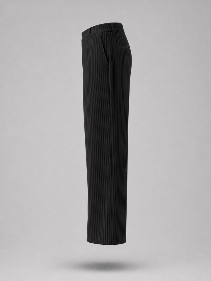 Pleated Trousers -Black-